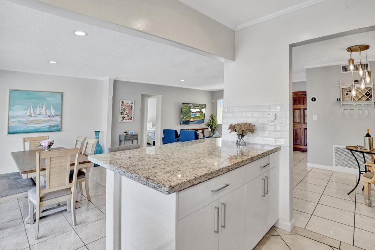 New! Waterfront Heated Pool & Jacuzzi 2 Mi To Beach - Fishing Pier Relaxing Spa & Hammock Fort Lauderdale Dış mekan fotoğraf
